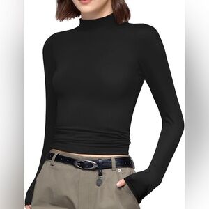 Pumiey Mock Neck Long Sleeve Shirt